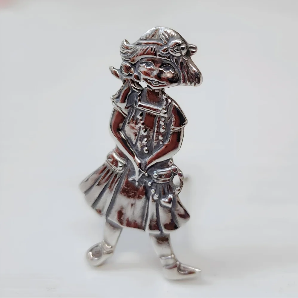 Vintage Sterling Silver Mary Engelbreit Cute Girl Brooch Pin